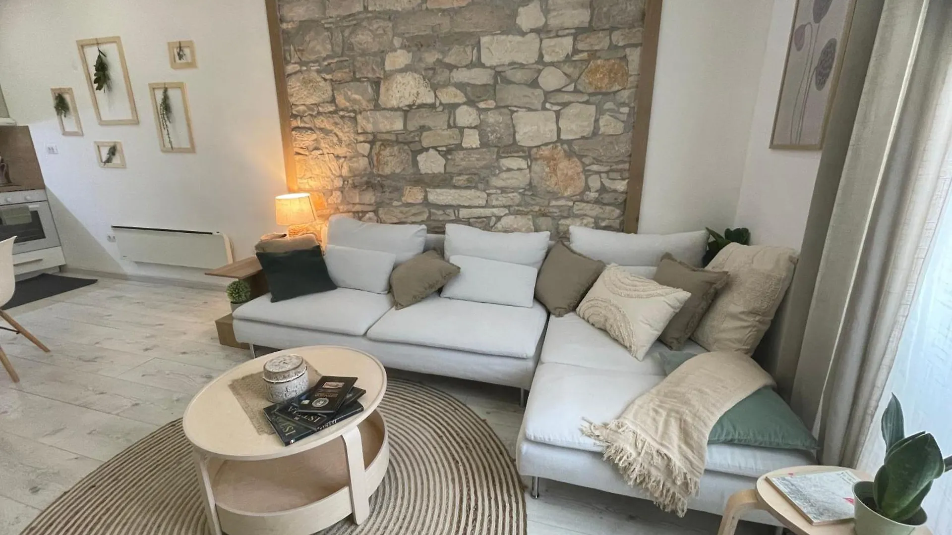 Storia Parentina Porec Center